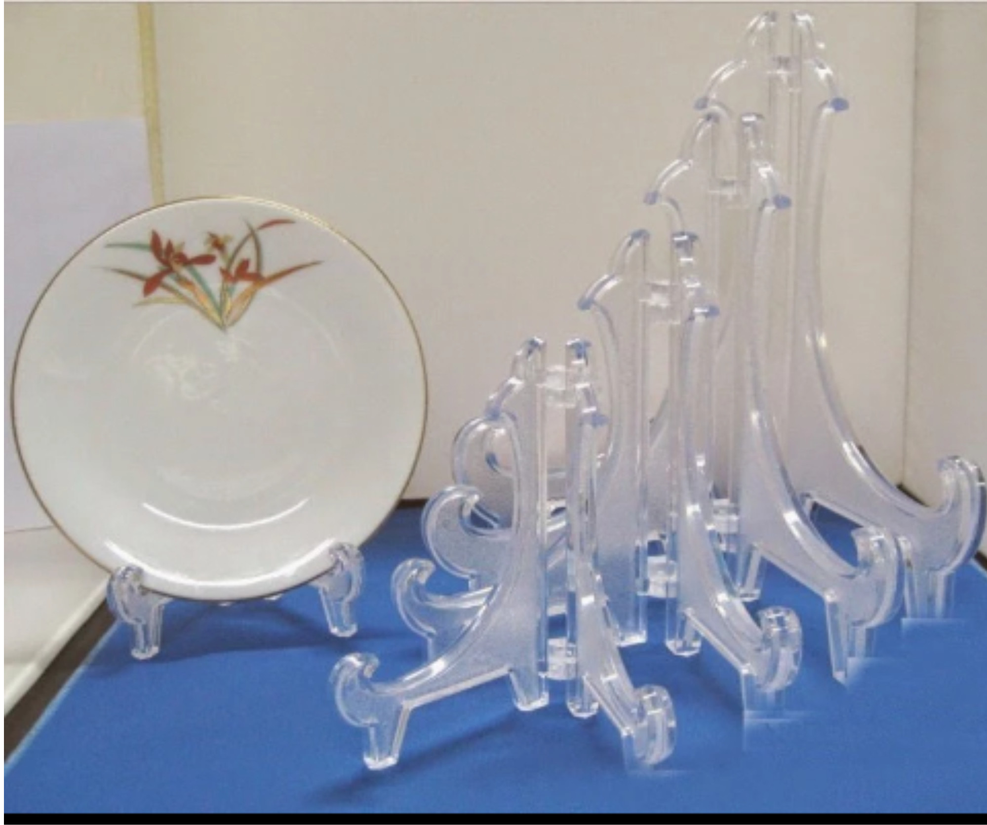 Acrylic Multiple Plate Stand